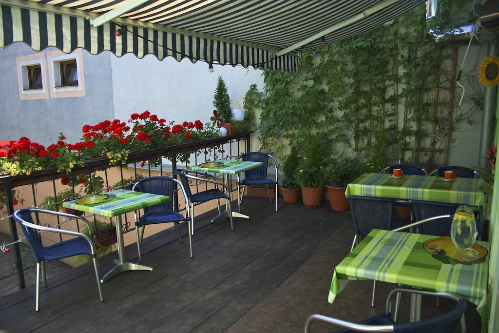 Boutique Penzion Slovenska - Penzion Bella Sicilia Prešov Exterior foto